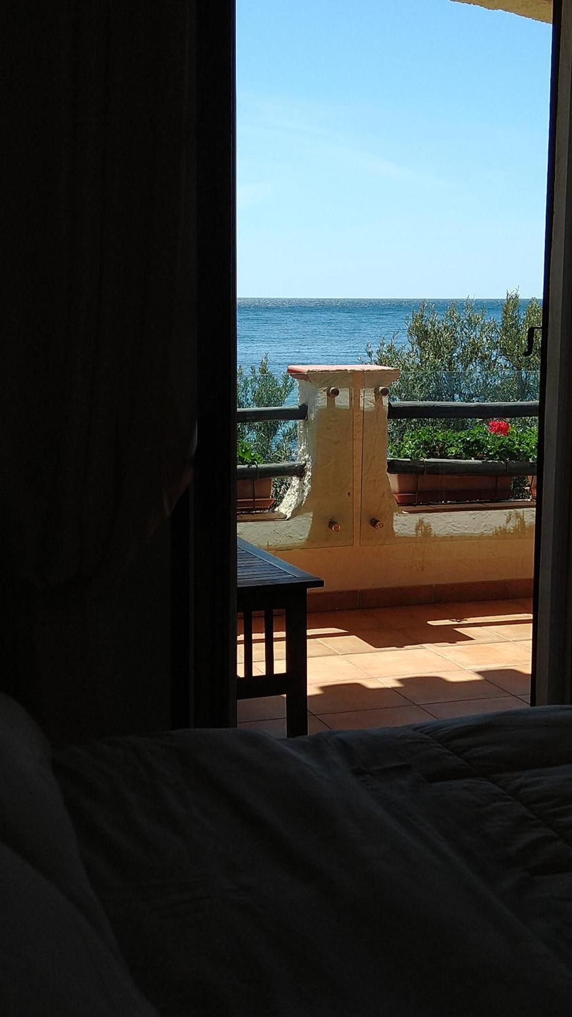 In Front Of The Beach - La Terrazza Sul Mare Flumini di Quartu Exteriör bild
